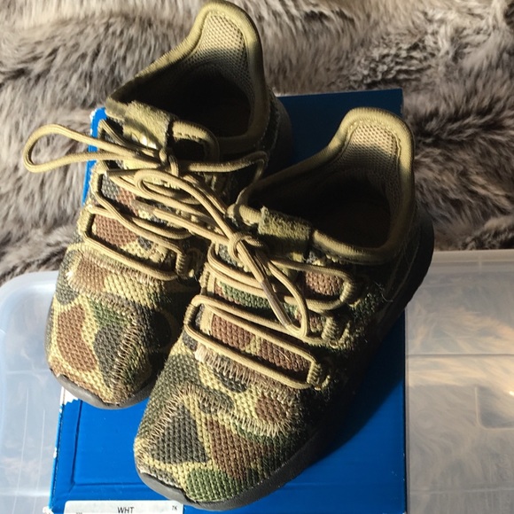 camo adidas shoes youth
